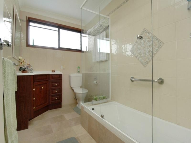 Paradise Point QLD 4216