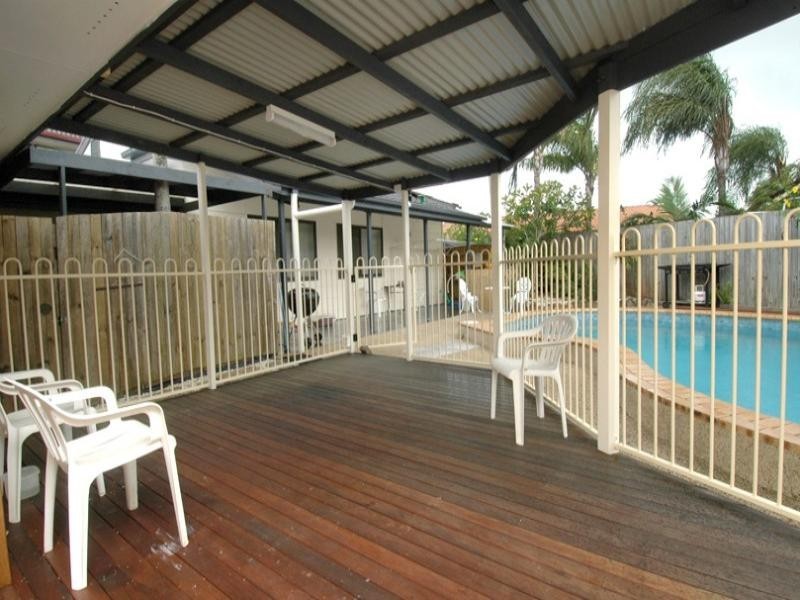 Paradise Point QLD 4216