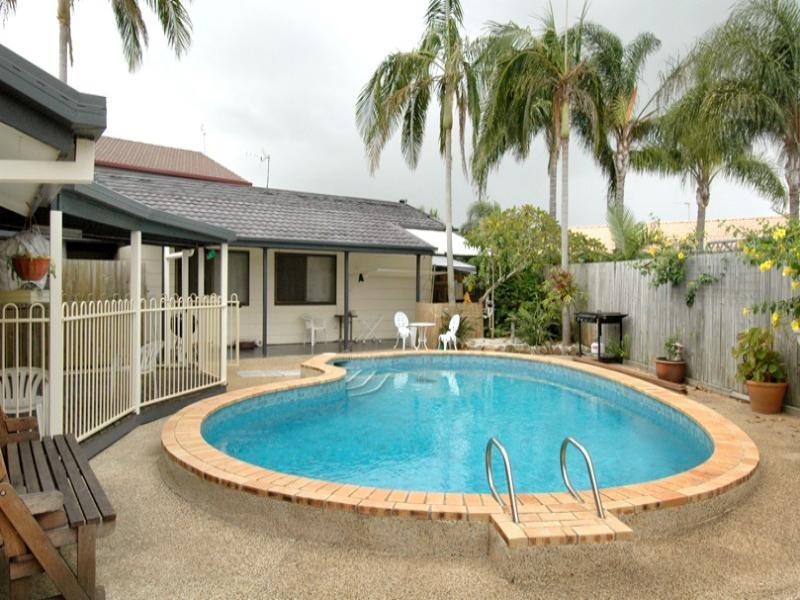 Paradise Point QLD 4216