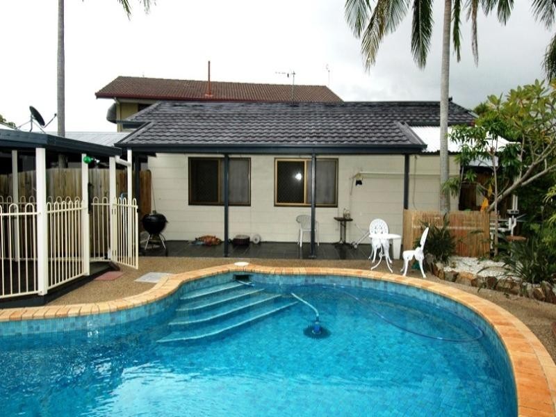 Paradise Point QLD 4216