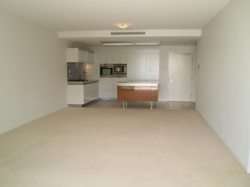 Paradise Point QLD 4216