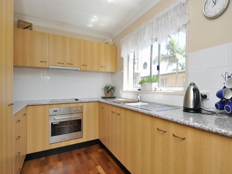 Biggera Waters QLD 4216