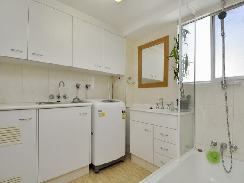 Biggera Waters QLD 4216