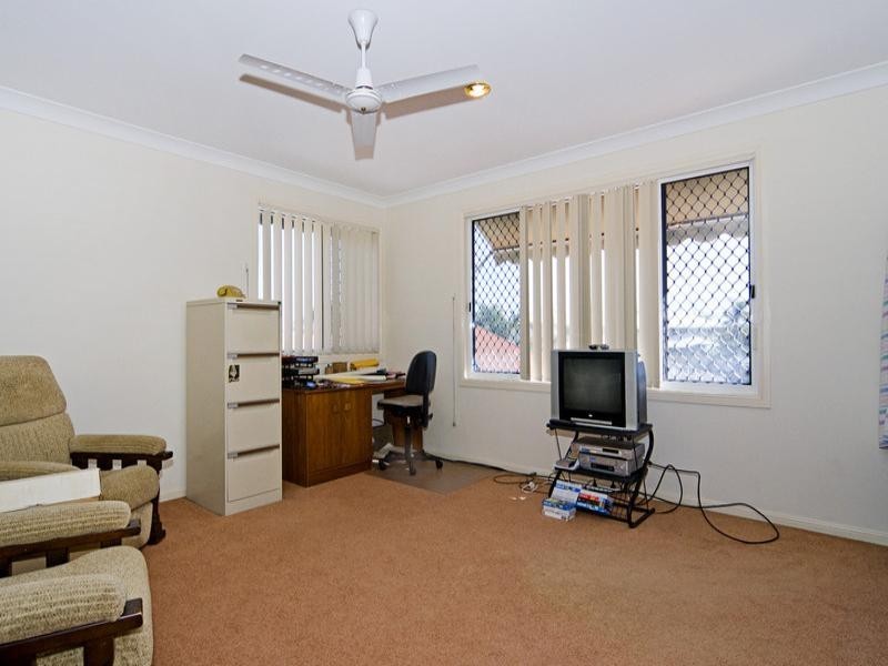 2 Sundance Way, Runaway Bay QLD 4216