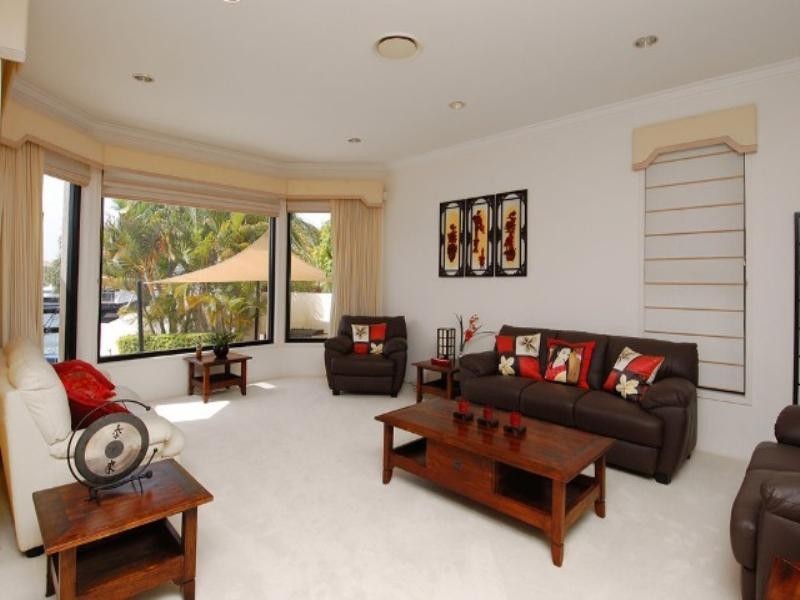 Paradise Point QLD 4216
