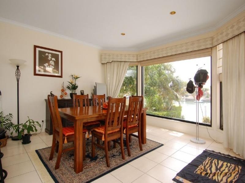Paradise Point QLD 4216