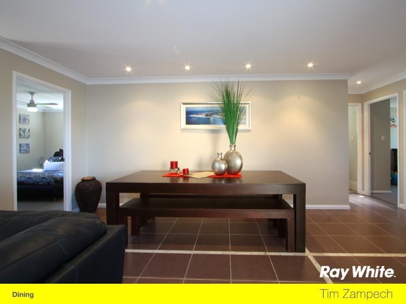 20 Mungala Street, Hope Island QLD 4212