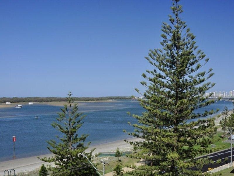 Biggera Waters QLD 4216