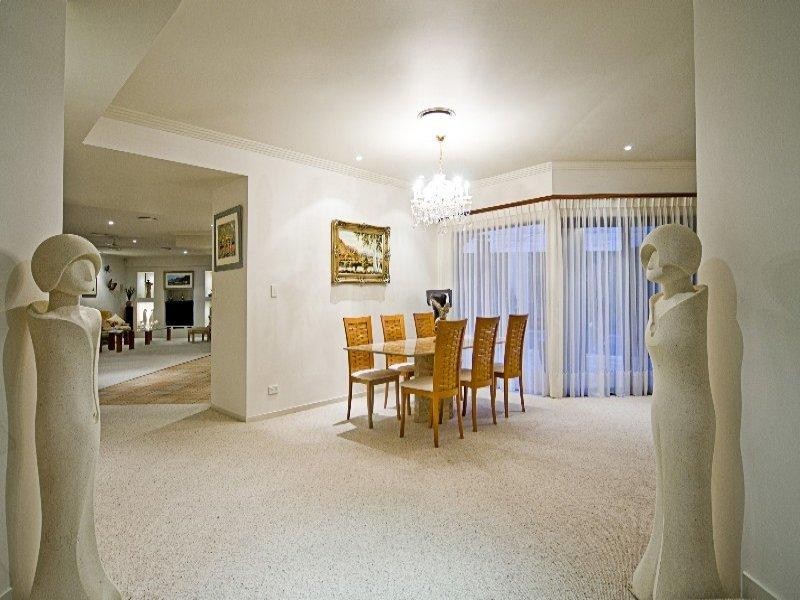 Arundel QLD 4214