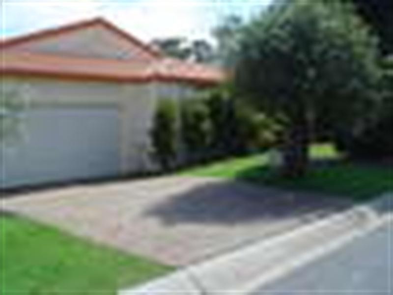 7 Siena Place, Coombabah QLD 4216