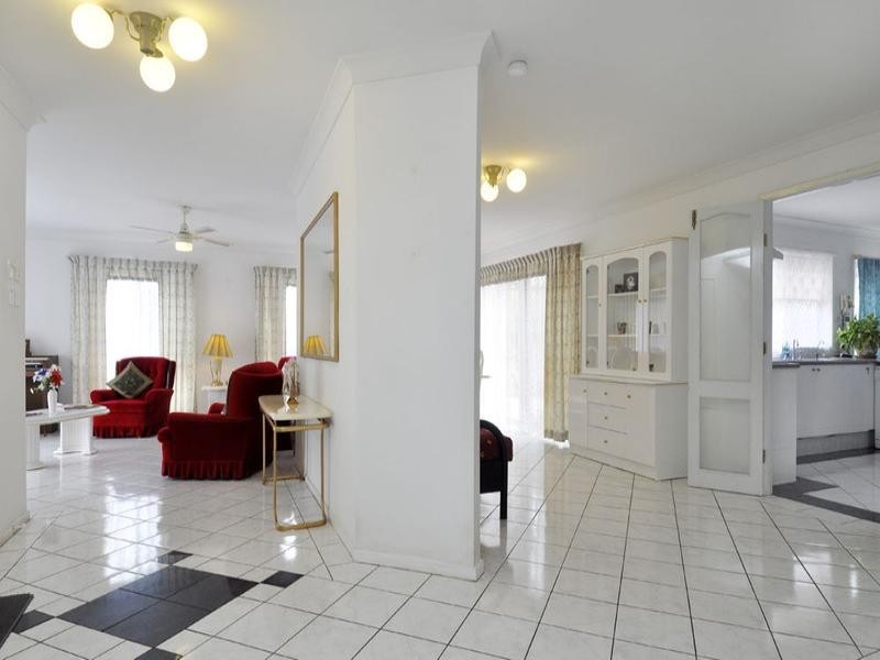 161 Bayview Street, Runaway Bay QLD 4216