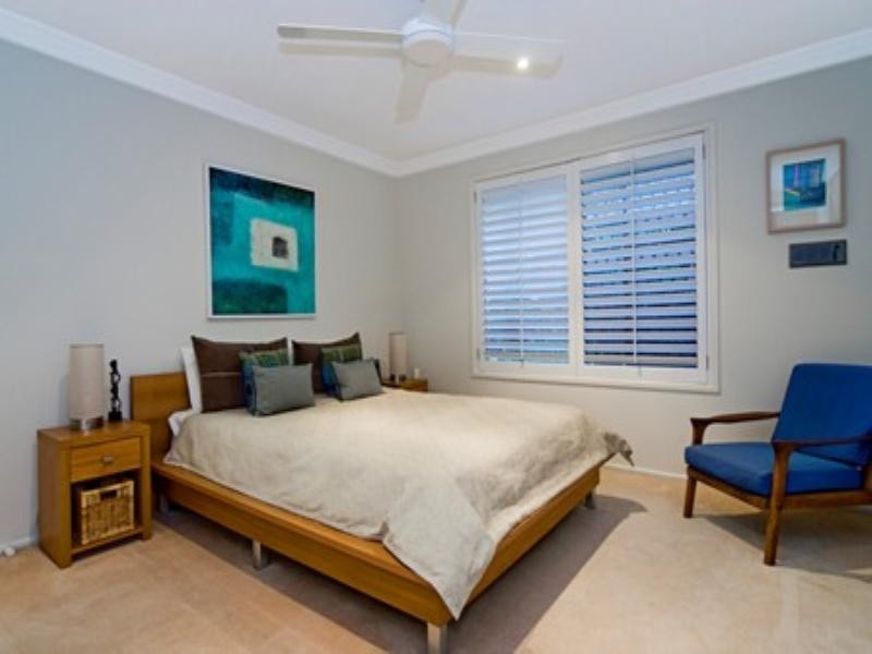 15 Cockleshell Court, Runaway Bay QLD 4216