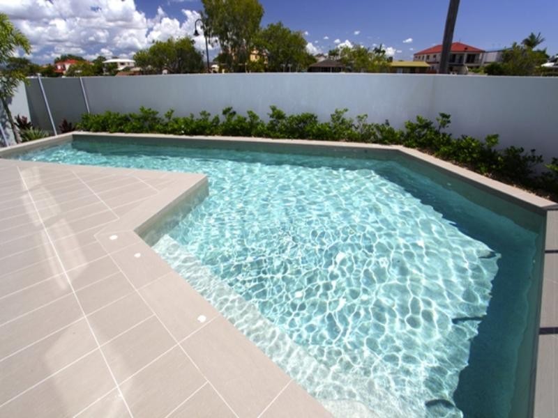 2/18 Helena Street, Biggera Waters QLD 4216