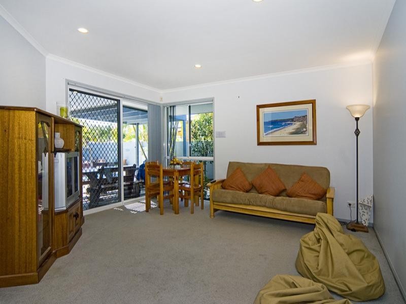 104 Sundance Way, Runaway Bay QLD 4216