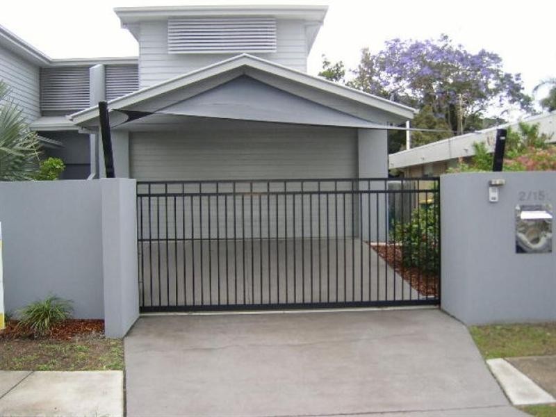 2/151 Bayview Street, Runaway Bay QLD 4216