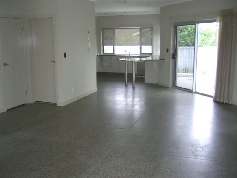 2/151 Bayview Street, Runaway Bay QLD 4216