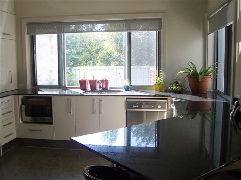 2/151 Bayview Street, Runaway Bay QLD 4216