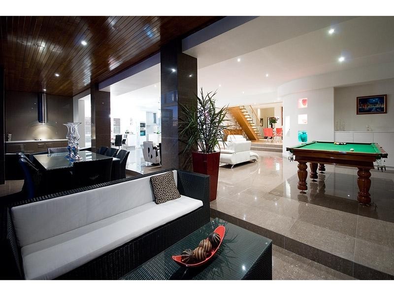 Paradise Point QLD 4216