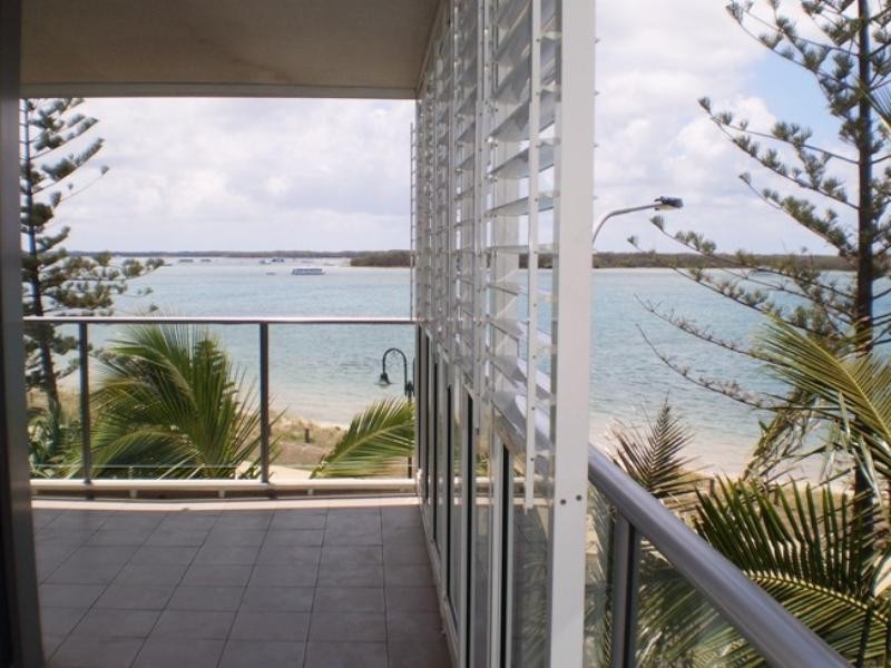 Biggera Waters QLD 4216