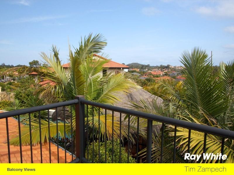 12 Orpington Court, Arundel QLD 4214