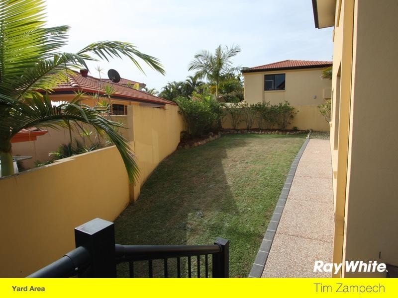 12 Orpington Court, Arundel QLD 4214