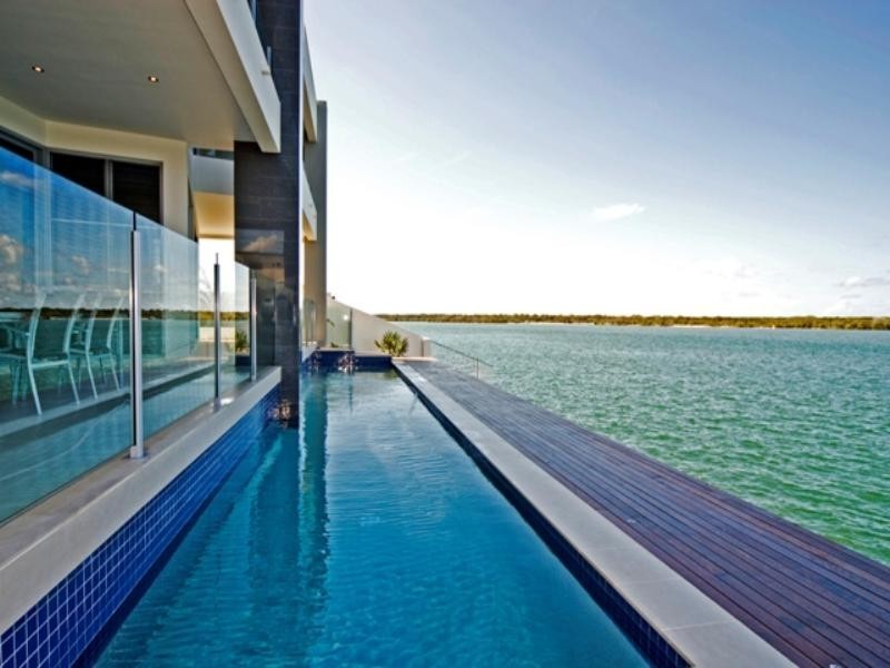 13 Parklane Terrace, Paradise Point QLD 4216