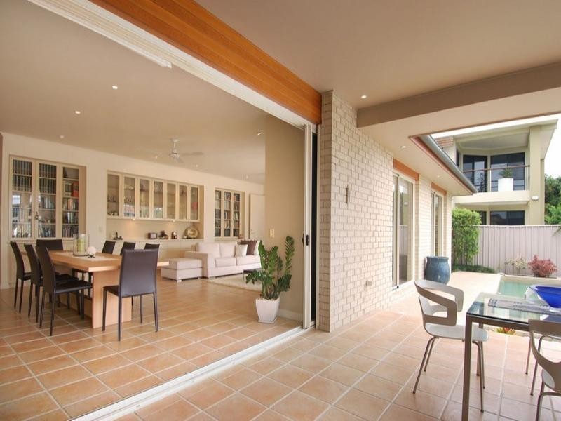 8 and 8a Huon Crescent, Runaway Bay QLD 4216