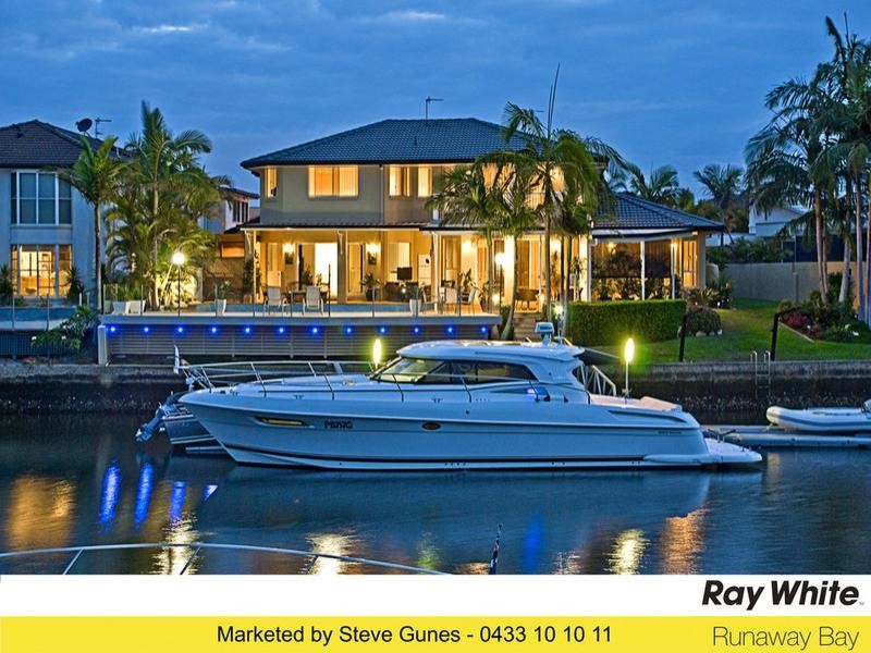 161 Pebble Beach Drive, Runaway Bay QLD 4216