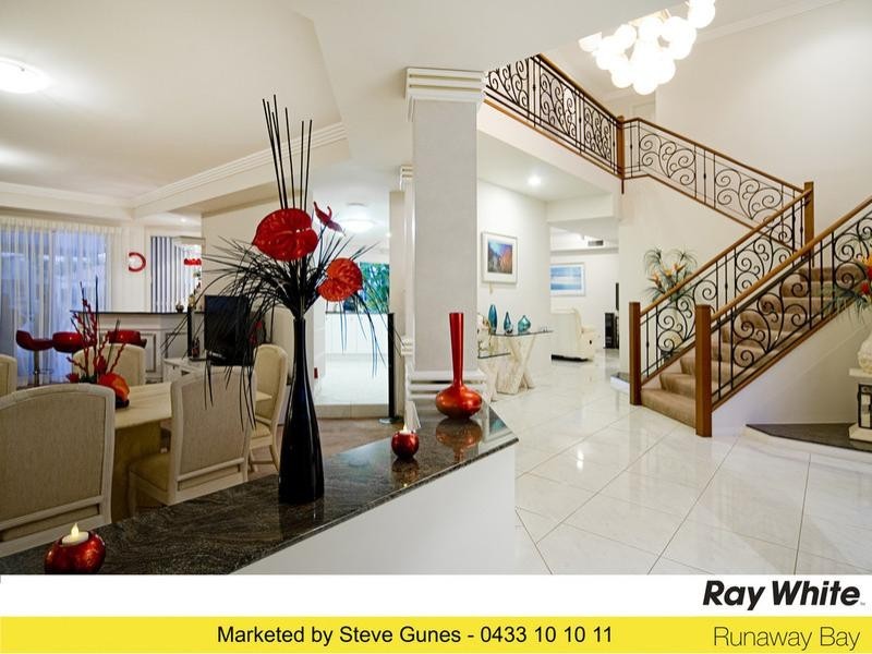 161 Pebble Beach Drive, Runaway Bay QLD 4216