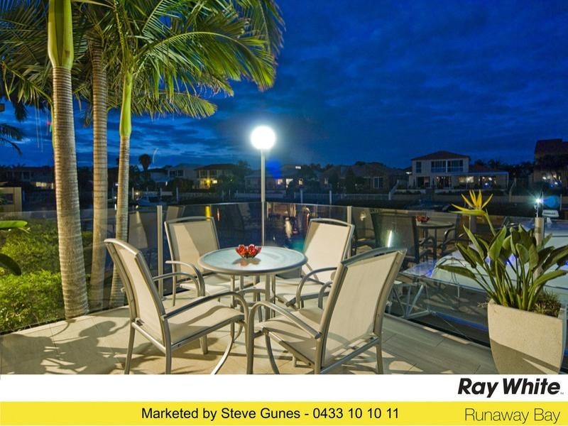161 Pebble Beach Drive, Runaway Bay QLD 4216