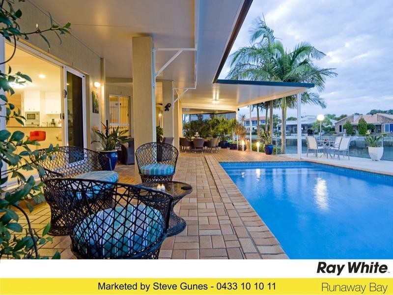 161 Pebble Beach Drive, Runaway Bay QLD 4216