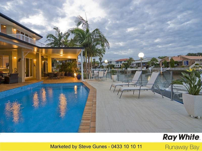 161 Pebble Beach Drive, Runaway Bay QLD 4216