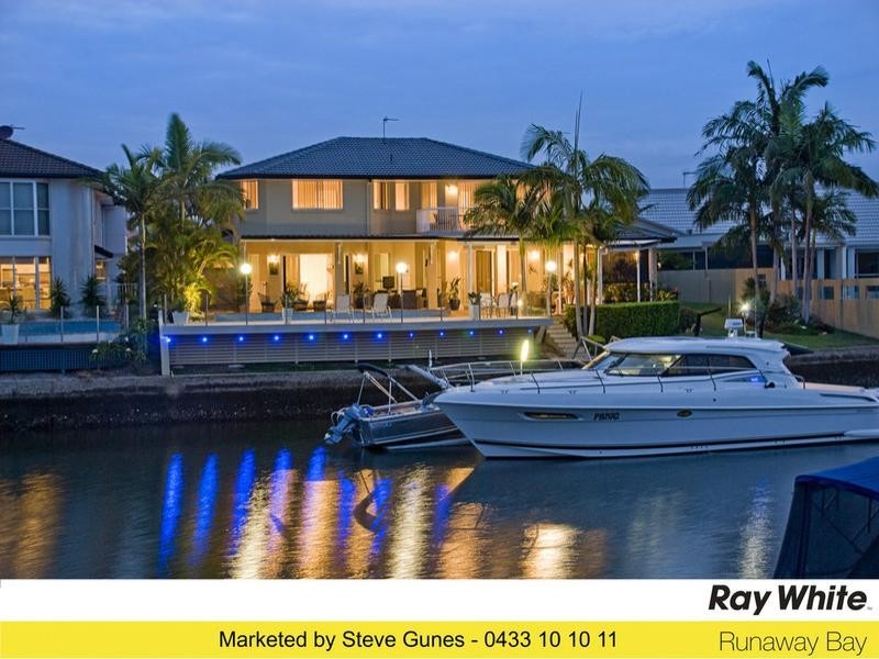 161 Pebble Beach Drive, Runaway Bay QLD 4216
