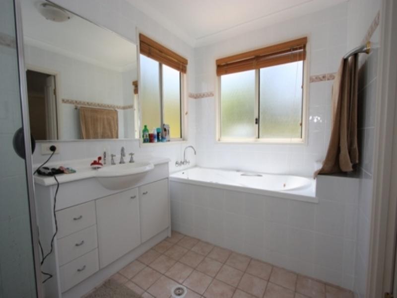 59/88-98 Limetree Parade, Runaway Bay QLD 4216