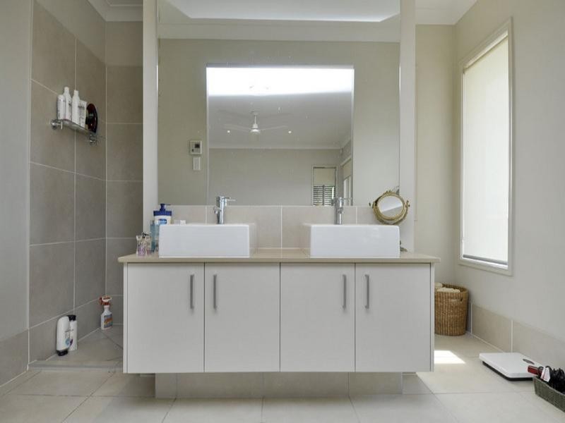 34 River Links Blvd East, Helensvale QLD 4212