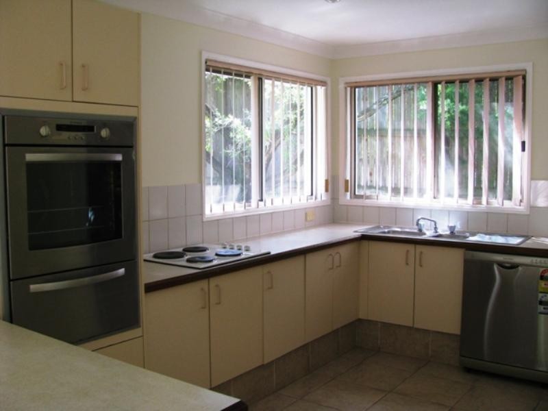 Biggera Waters QLD 4216