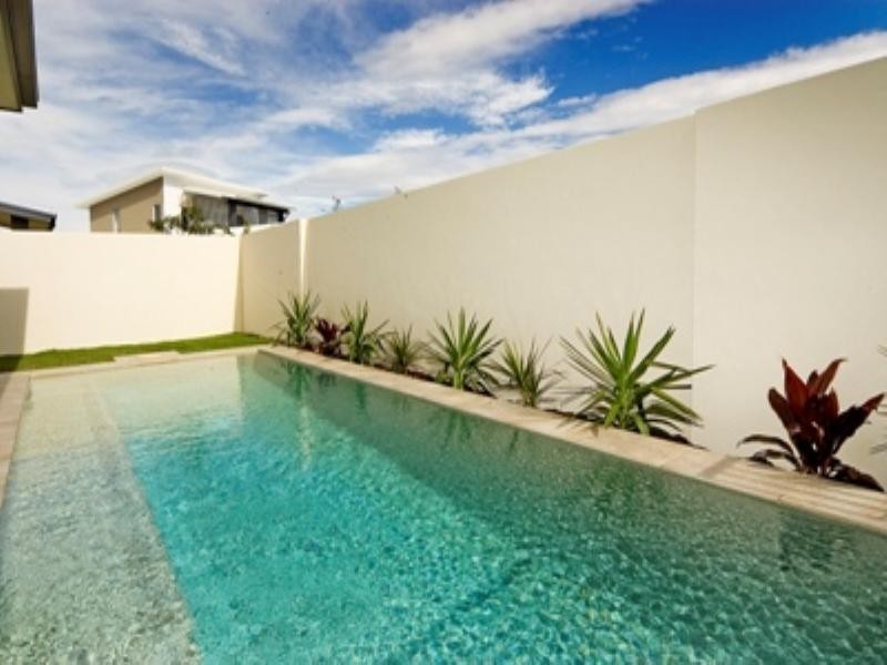 Hope Island QLD 4212