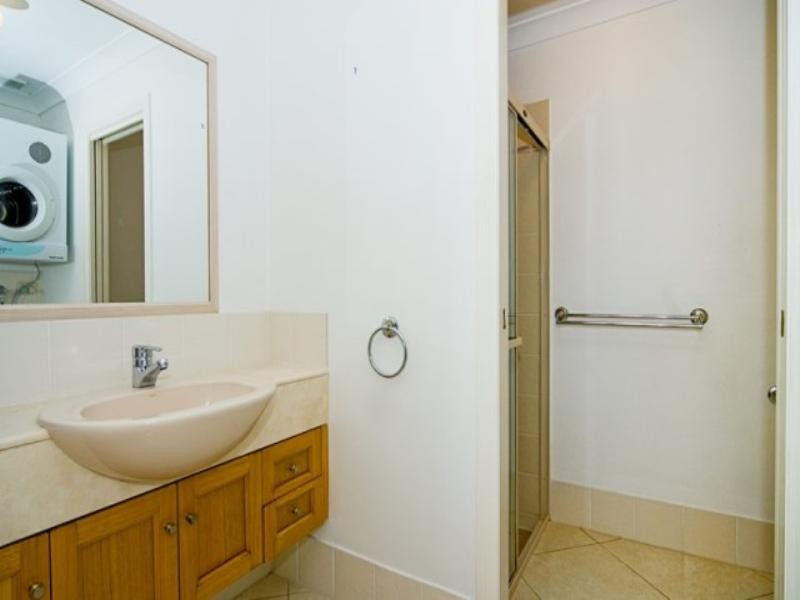 96 John Lund Drive, Hope Island QLD 4212