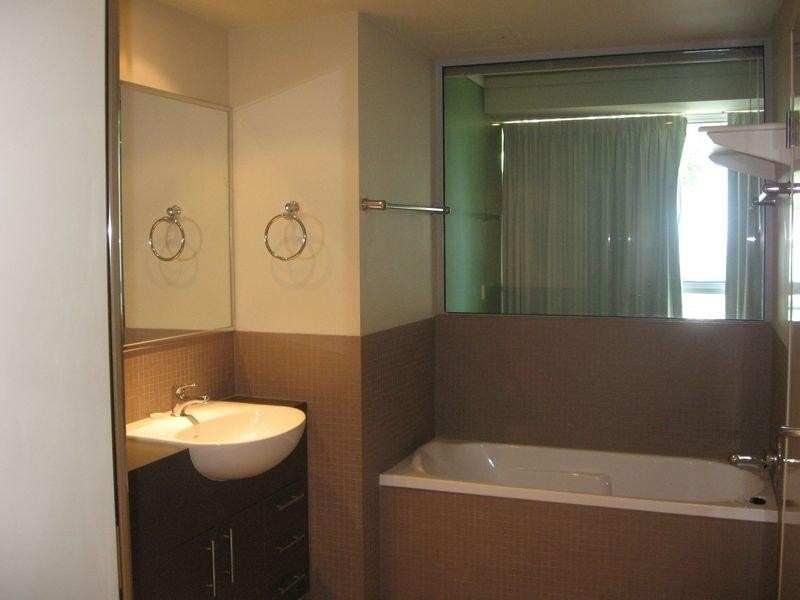 Labrador QLD 4215