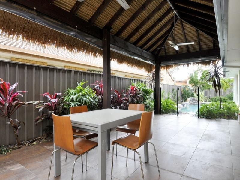 35 Matthew Flinders Drive, Hollywell QLD 4216