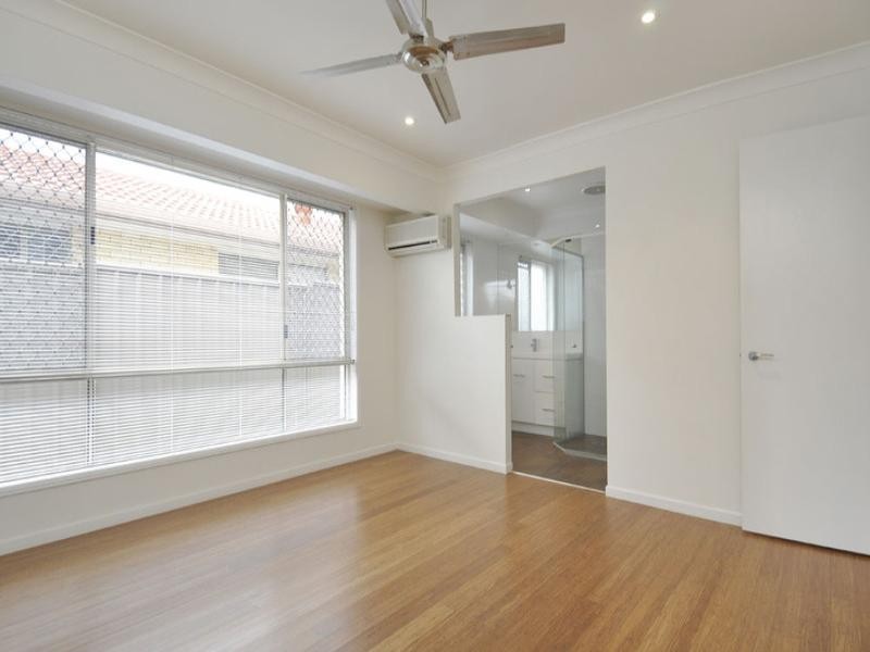 35 Matthew Flinders Drive, Hollywell QLD 4216