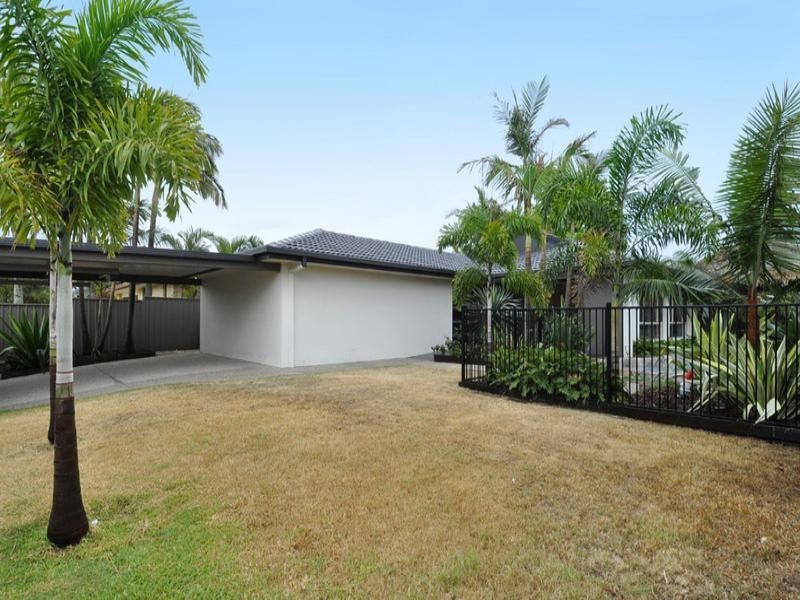 35 Matthew Flinders Drive, Hollywell QLD 4216