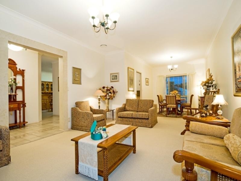 49 Pebble Beach Drive, Runaway Bay QLD 4216