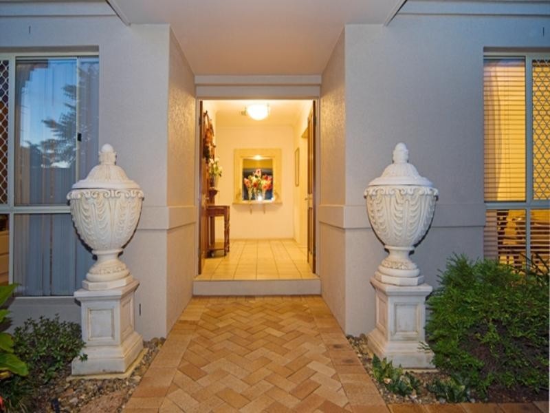 49 Pebble Beach Drive, Runaway Bay QLD 4216