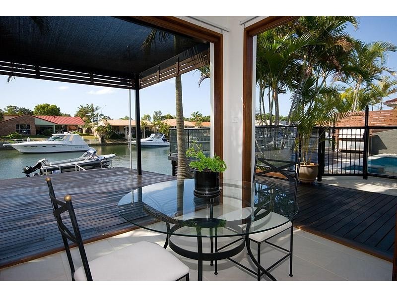 67 Pebble Beach Drive, Runaway Bay QLD 4216