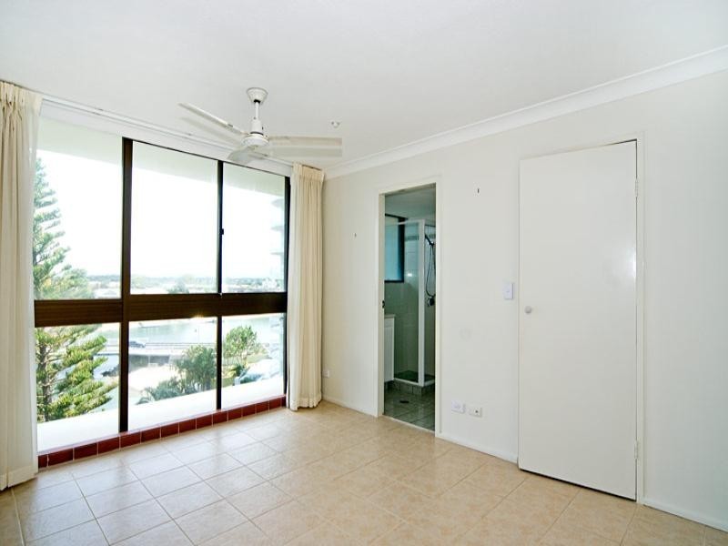 39/9 Bayview Street, Runaway Bay QLD 4216