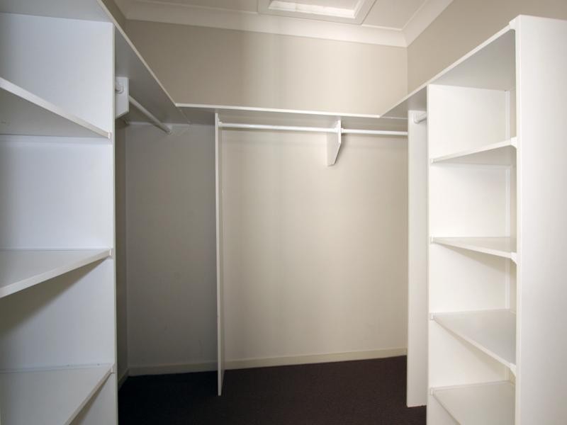 3/10 Middle Street, Labrador QLD 4215