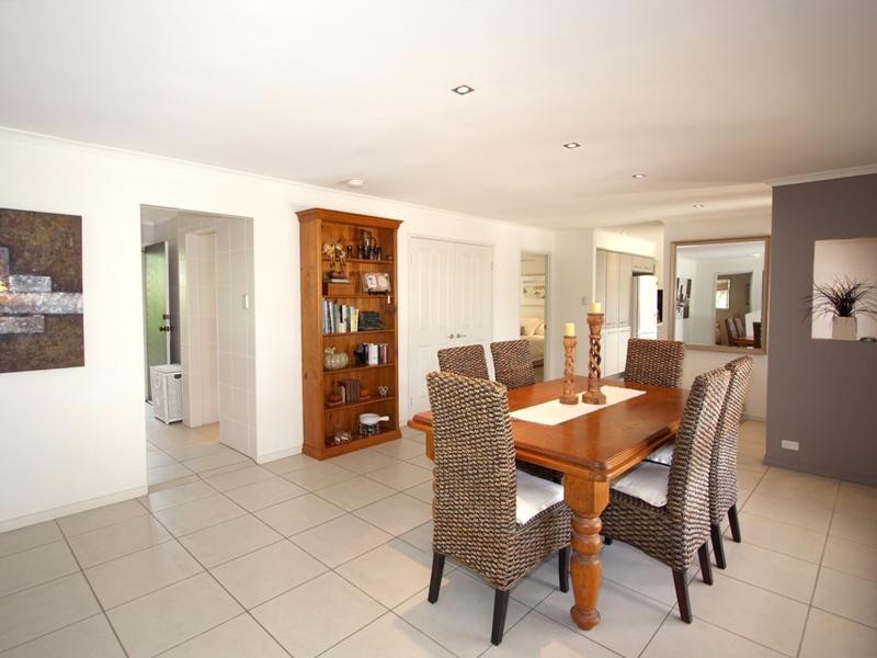 23 Mungala Street, Hope Island QLD 4212