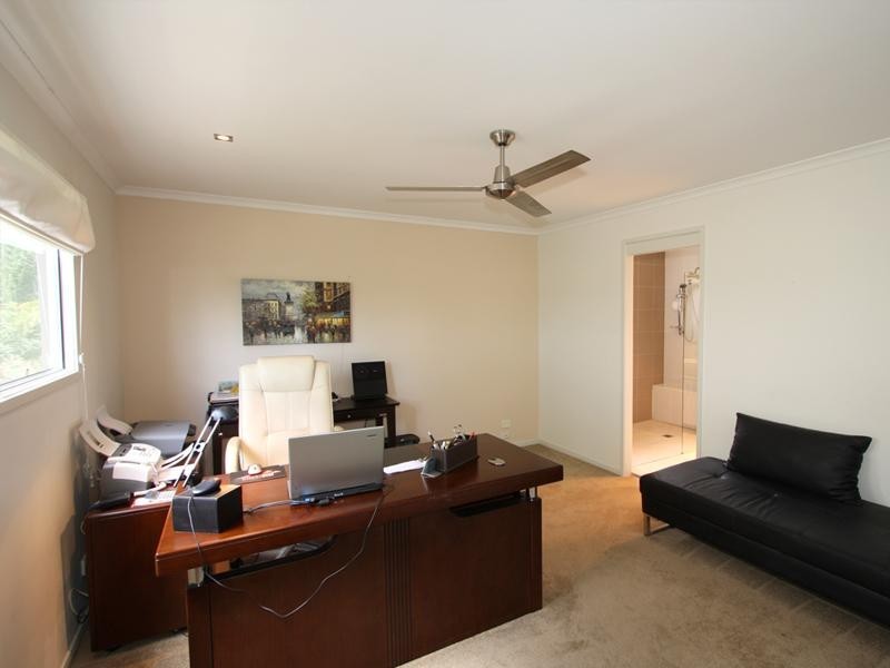 23 Mungala Street, Hope Island QLD 4212