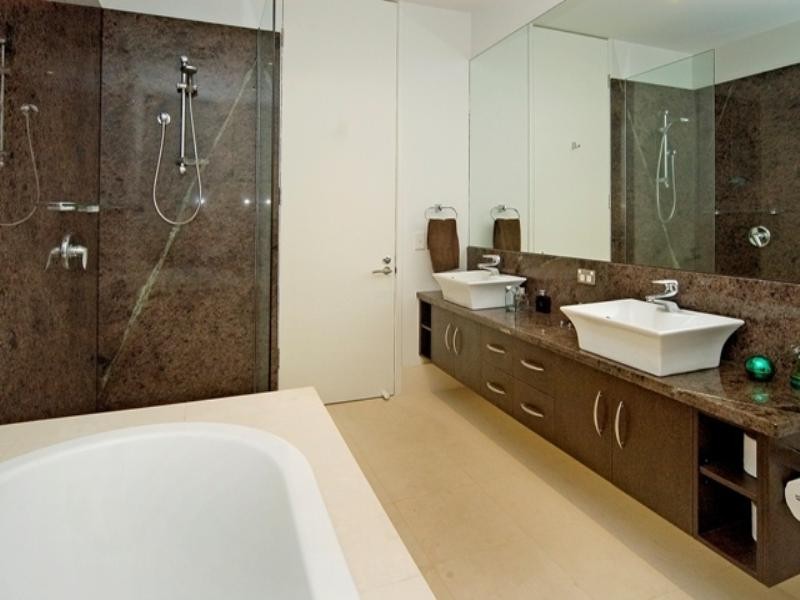8009 Key Waters, Sanctuary Cove QLD 4212